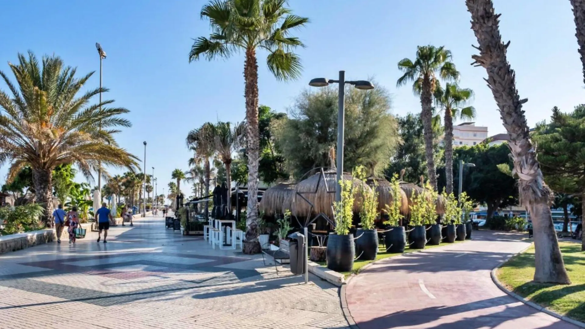Lägenhet Apartamento Zeus Torre Del Mar